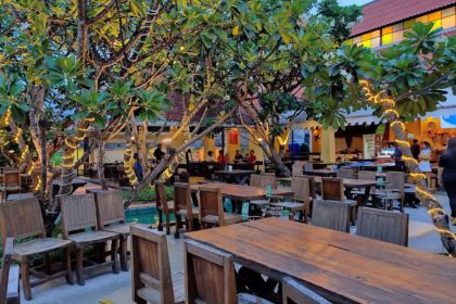 Mum Aroi Sai 3 Mahachai Seafood