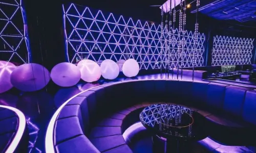 CUBIC SPACE（日月貝店）