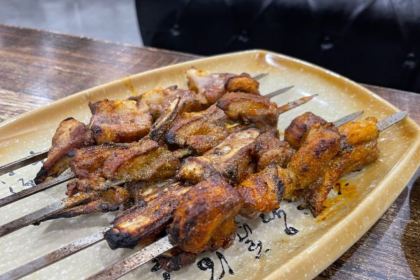 Laozhongjiaqingzhenkaoyangpai (mingchiguangchang)