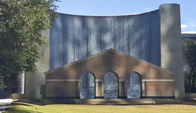 Hotels near Gerald D. Hines Waterwall Park