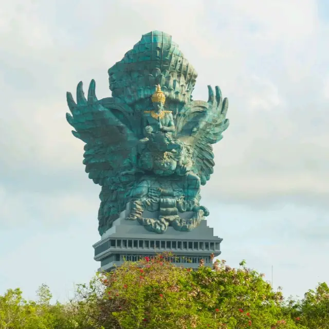 Gigantic Garuda statue in Uluwati Bali