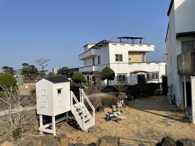 제주도 감성숙소 “레아펜션”