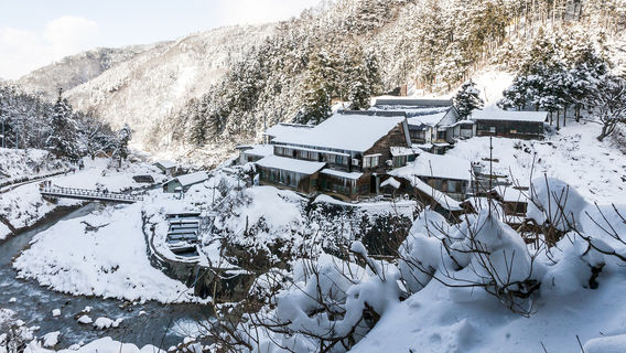 Pandaruman Kids Ski School-Furano