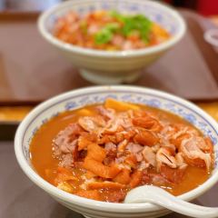 MENKUANGHUTONGBAINIANLUZHU User Photo