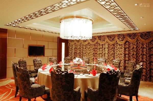 西宁景翔假日饭店·餐厅