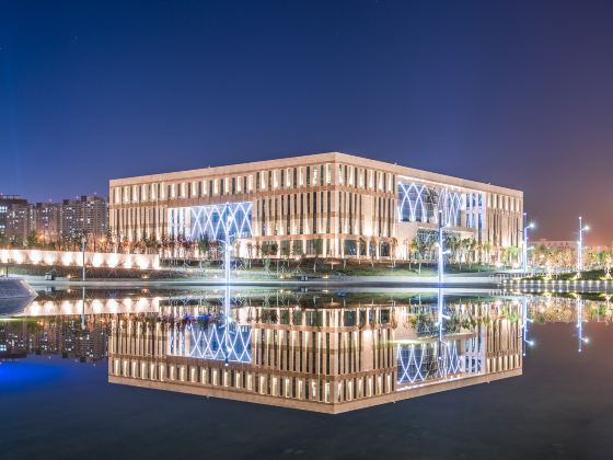 克拉瑪依市図書館