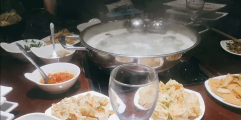 麗江味道斑魚莊