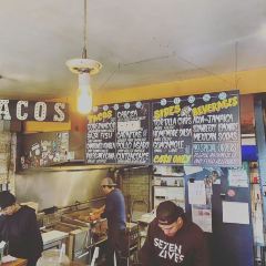 Seven Lives Tacos y Mariscos User Photo
