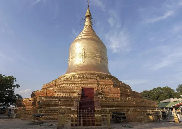 โรงแรมใกล้Bagan Watching Tower