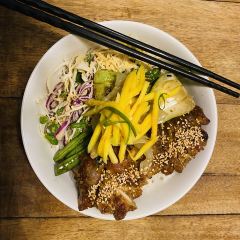 Nu Eatery 여행 사진