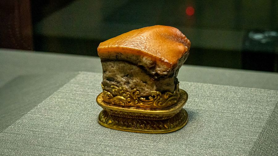 台灣台北艋舺龍山寺+剝皮寮歷史街區+永康街+台北101大樓+台北故宮博物院一日遊