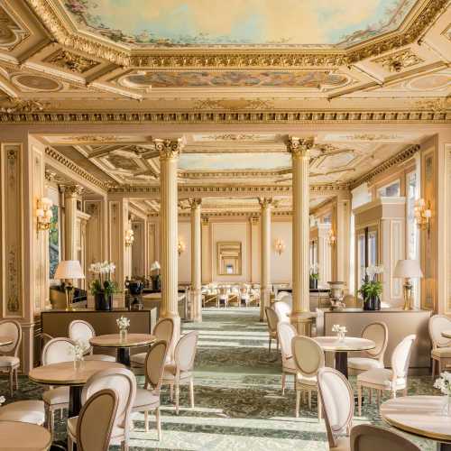Cafe de la Paix