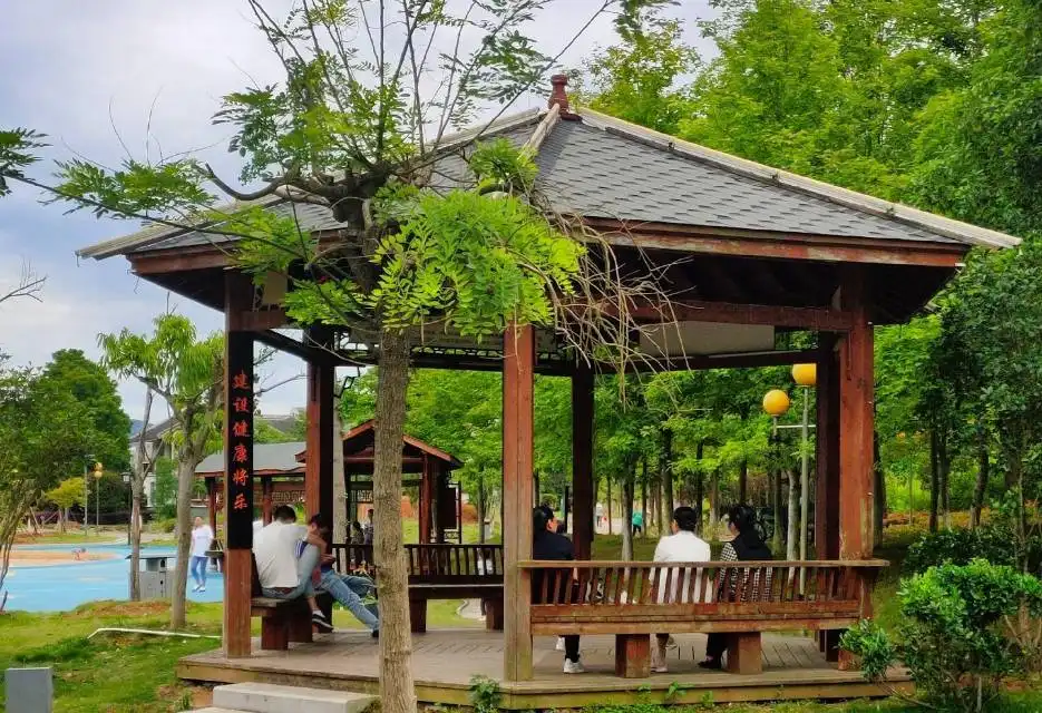 Hotels near Jianglexian Shanghezhou Park