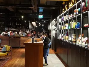 Babett Eatery & Bar Yangon