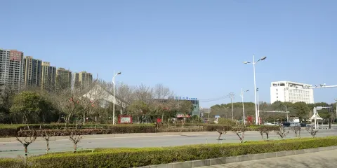 綠地廣場
