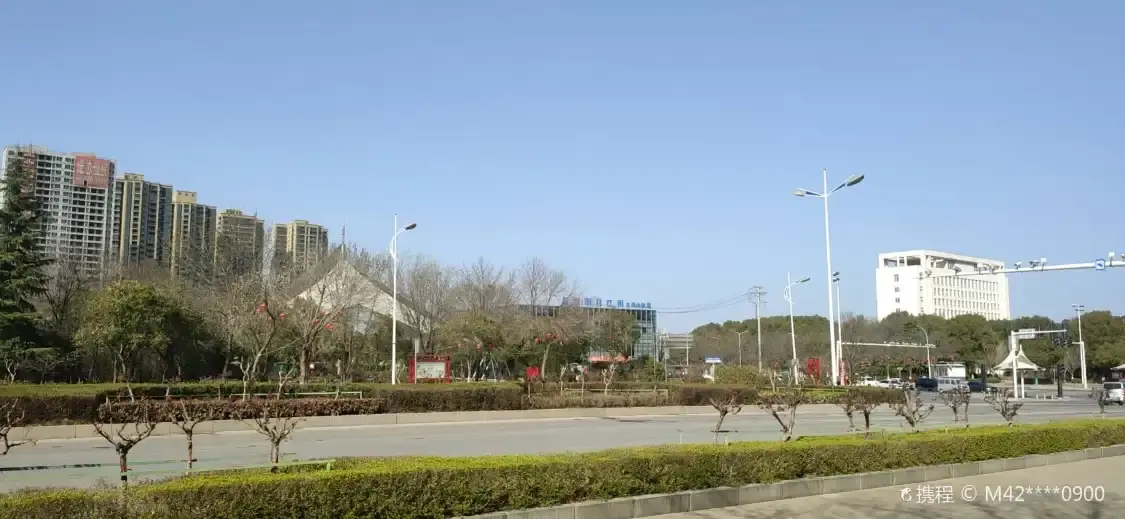 Hotels near Lvde Square