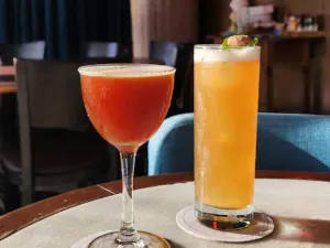 Riviera Bar