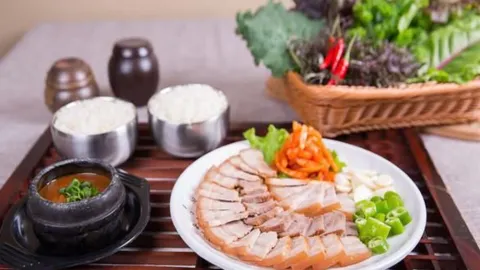 Wushibaofan (Yandaxuefu Branch) in Yanbian