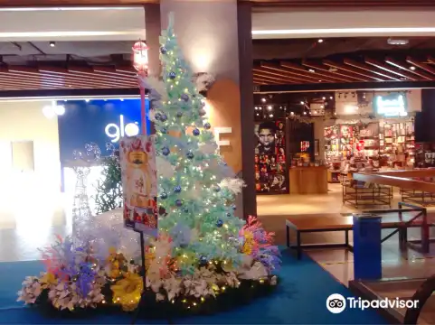 Hotels near SS15 Courtyard