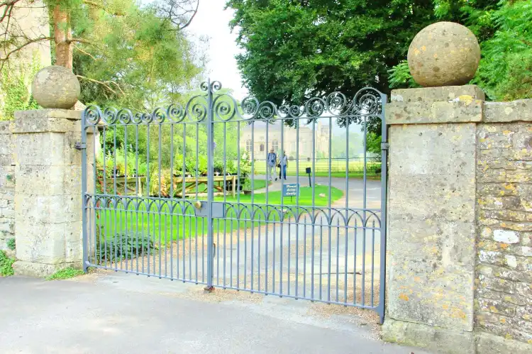 Hotels near Lacock Abbey