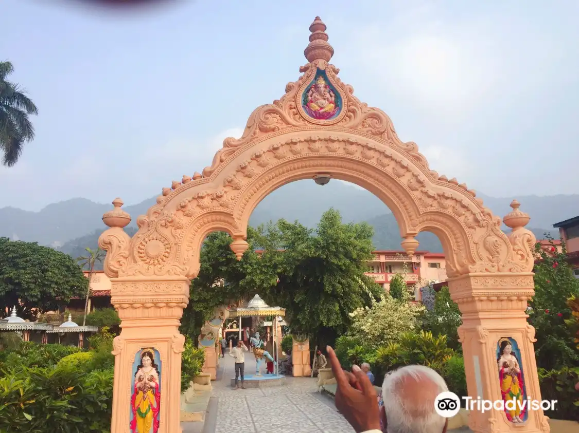 Hotels near Gita Bhawan, Rishikesh
