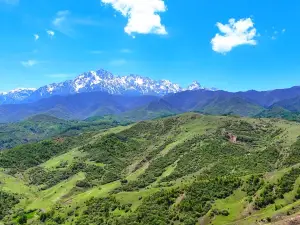 Erziwa Ridge