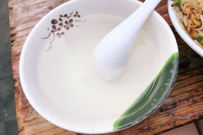 Yamei Hainan Rice Noodle