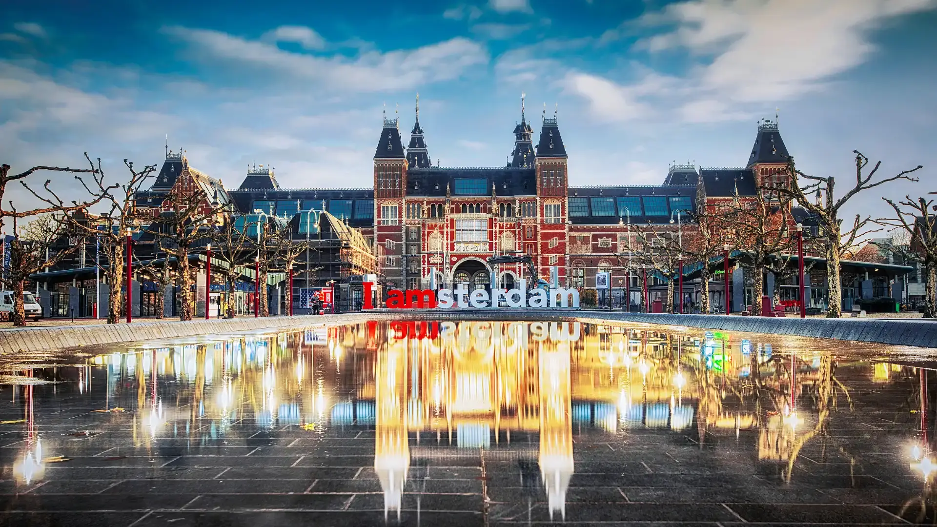 Hotels near Amsterdam Museum