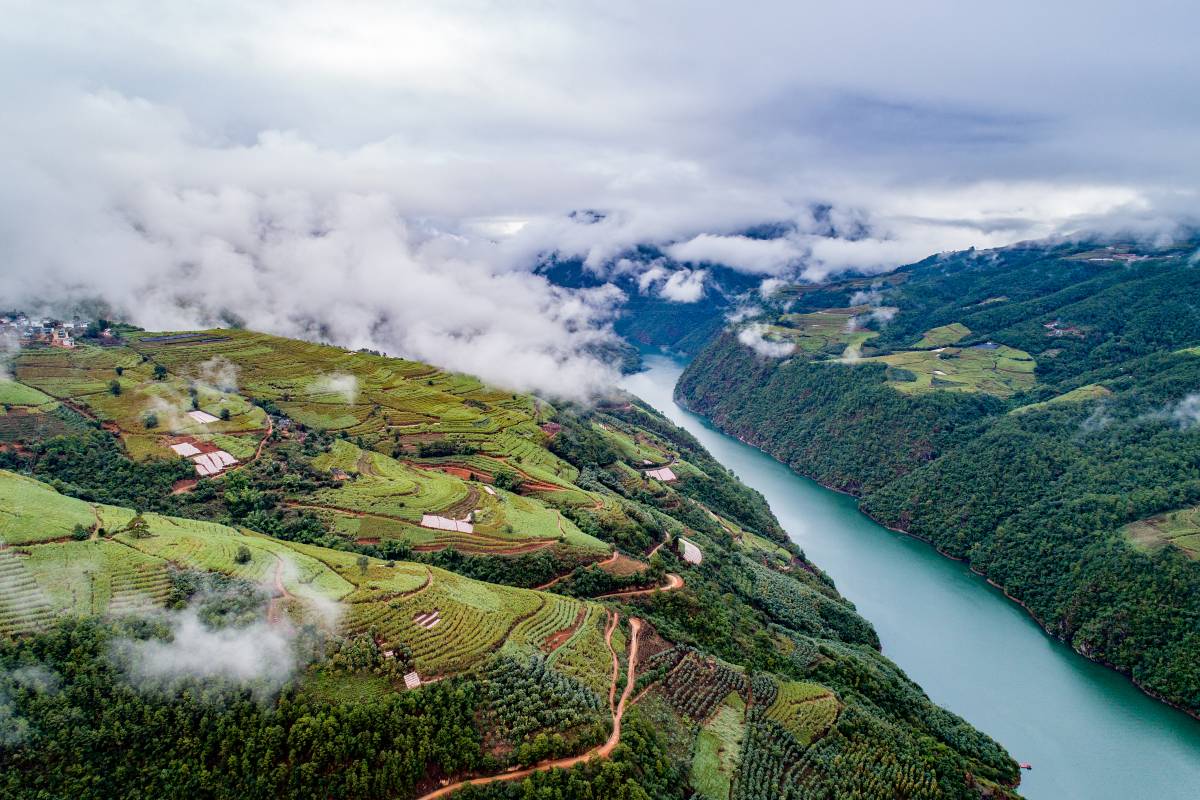 6. Cruise Along the Lancang River