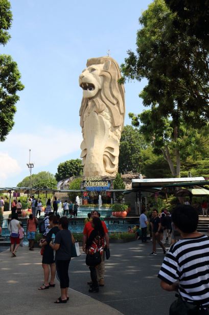 Sentosa Merlion attraction reviews 
