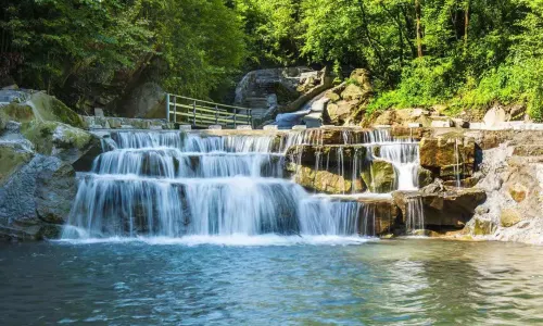 Yinghua Grand Canyon Rafting