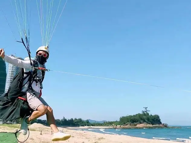 Paragliding in Huizhou