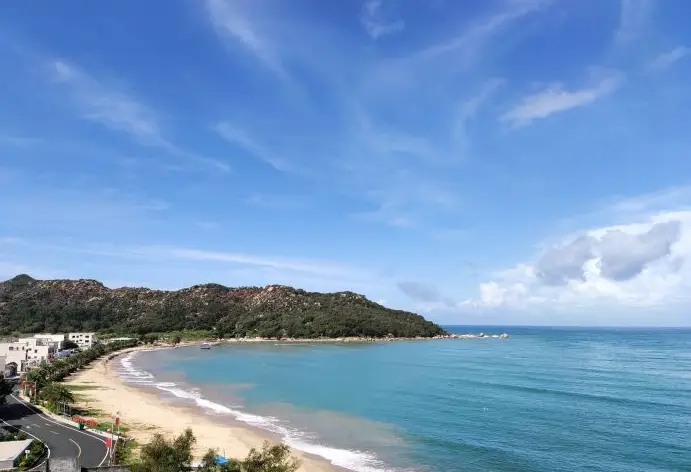 Shallow Bay Beach