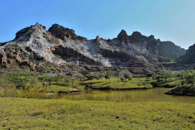 Семейные Отели в г. Юйлинь