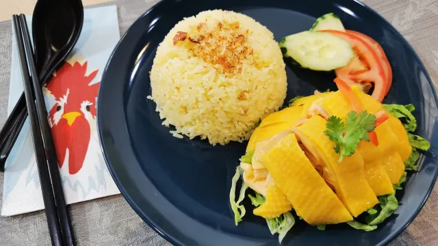 6. Savor Hainanese Chicken Rice