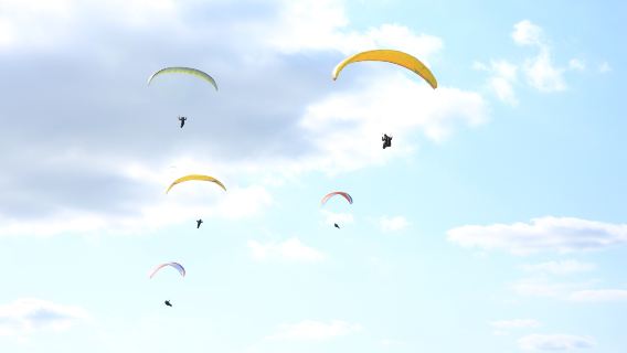 昆明竹園滑翔傘基地(晉寧店)滑翔傘飛行體驗【贈送免費自拍棒+專業教練帶飛】