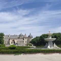 龙谕酒庄·餐饮部 User Photo