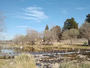 Balneario sobre Río Los Reartes