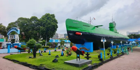 泗水潛艇紀念館