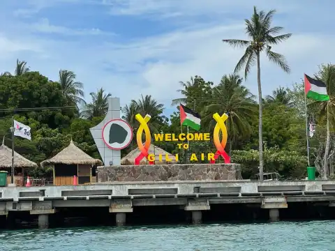 鄰近吉利羣島的酒店