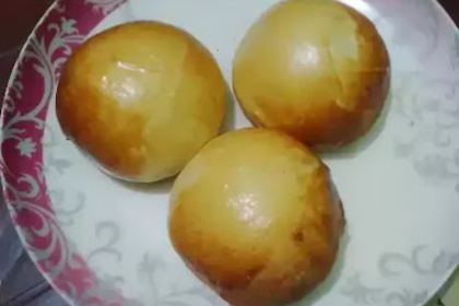 La Diplomat Restaurant & Bar