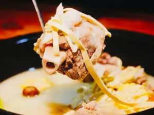 巴食骨煲(星光南路店)