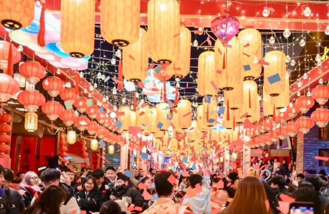 Jinan Fantawild New Year Lantern Festival 2025 | Jinan