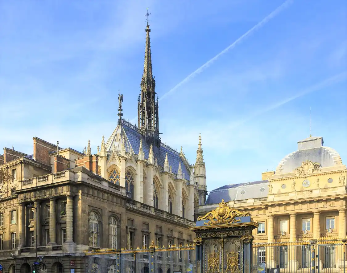Hotels near Saint Chapel