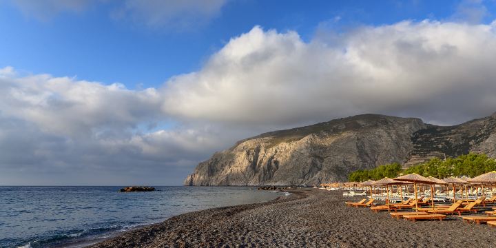 Kamari beach