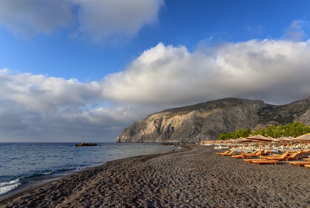 Kamari beach