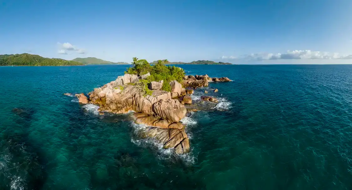 St. 삐에흐 섬 주변 호텔