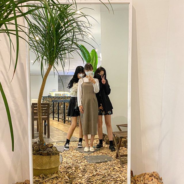 타임스퀘어 음료 맛집 '랑데자뷰'