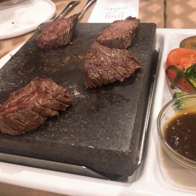 氹仔StoneGrill | 火山石燒肉，保留原始風味