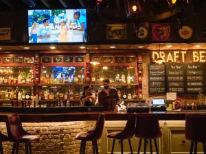 Dinosaur Bar-B-Que
